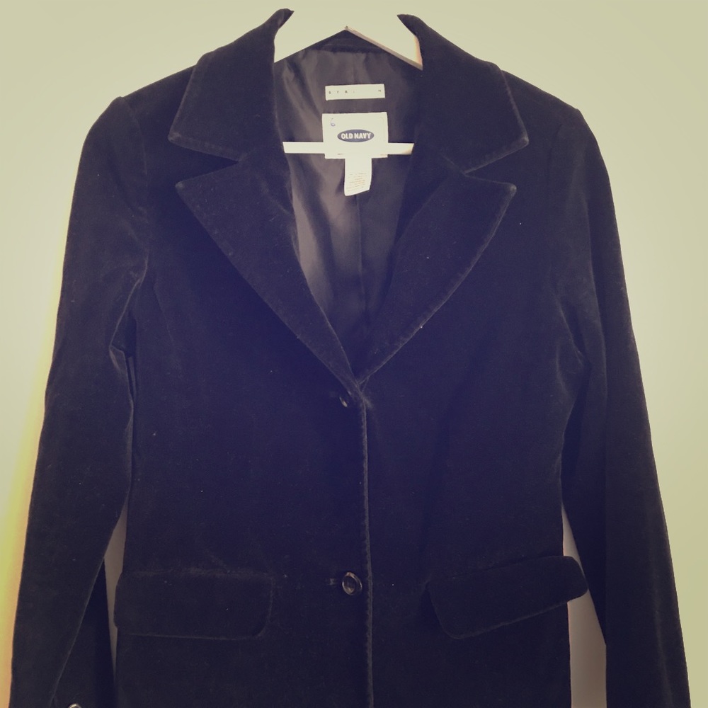 Old Navy woman black coat